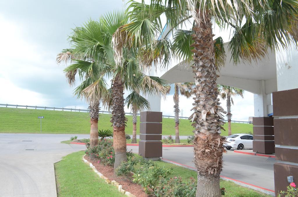 America'S Best Value Inn & Suites - Rosenberg/Houston Екстериор снимка
