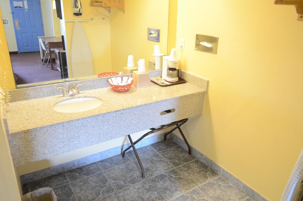 America'S Best Value Inn & Suites - Rosenberg/Houston Стая снимка